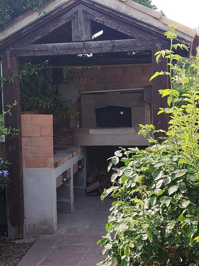 Il Casale Del Cortonese Apartamento Sássari Exterior foto